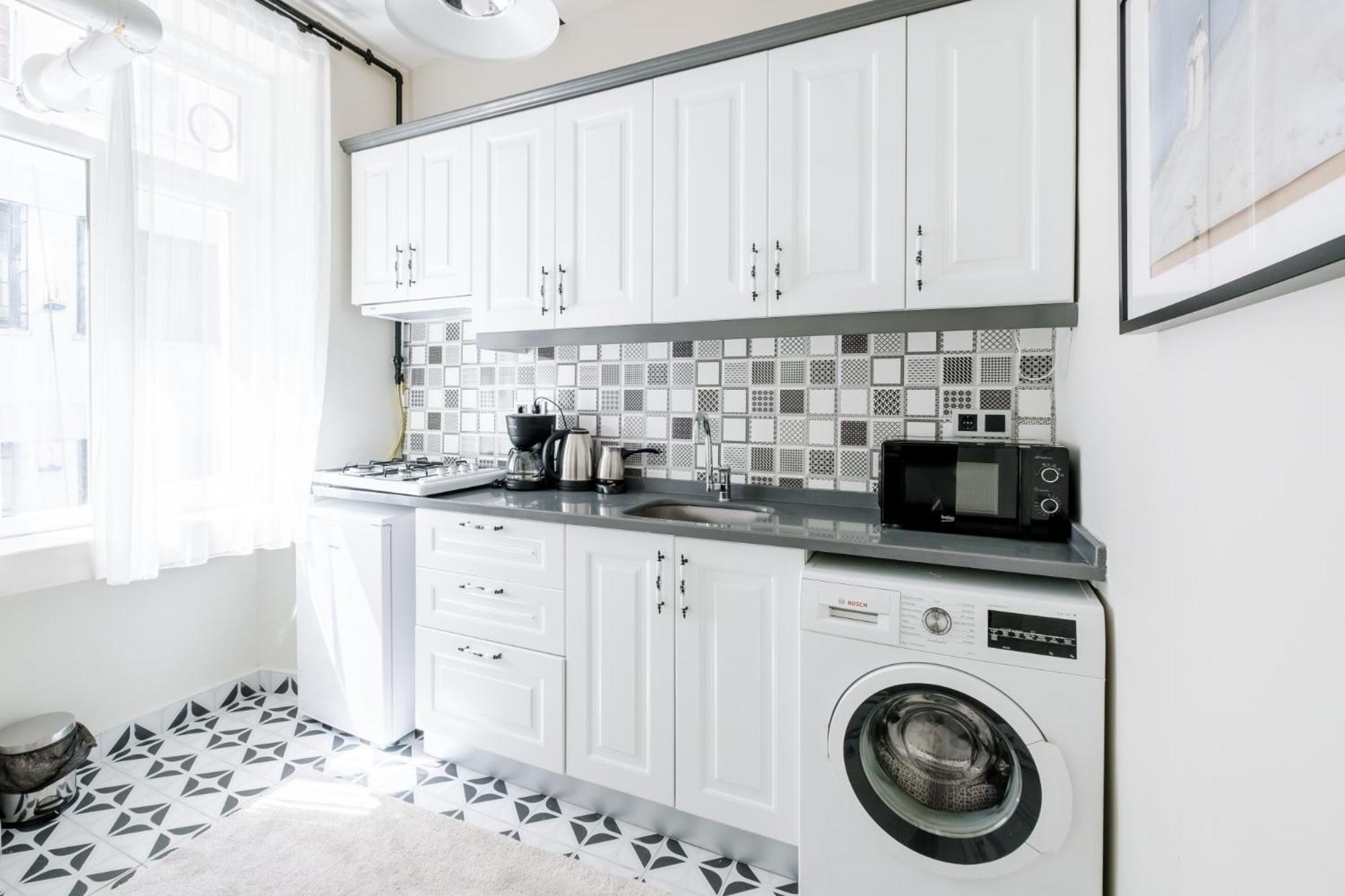 Апартаменты Renovated Modern Flat In Istiklal Avenue Стамбул Экстерьер фото